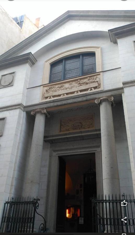 Hostal Andrea Granvia Madrid Dış mekan fotoğraf